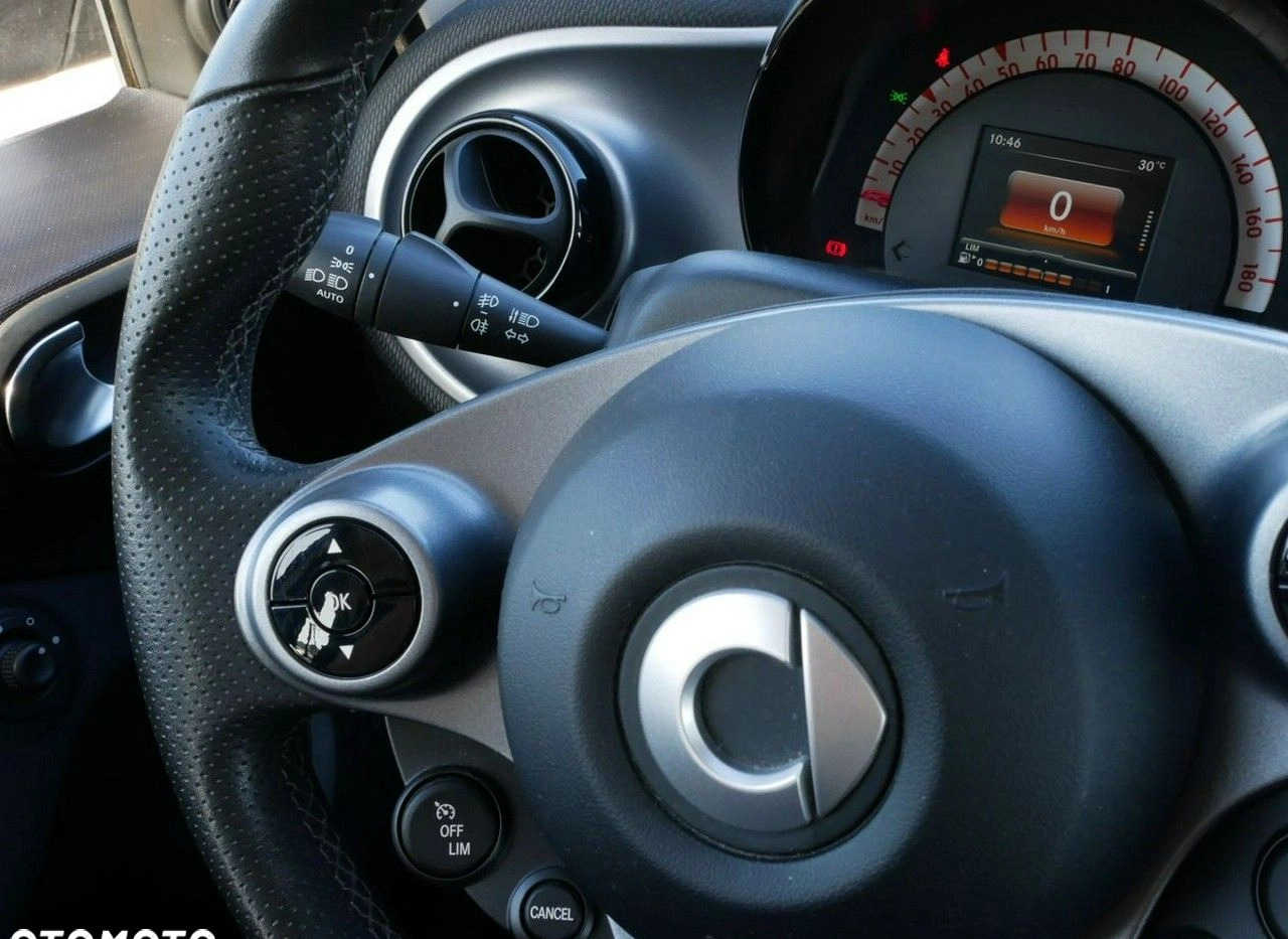 Smart Forfour cena 39800 przebieg: 38000, rok produkcji 2018 z Krzywiń małe 596